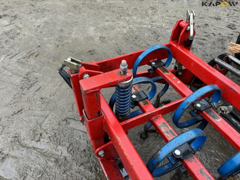 Fiona seeder with Marsk Stig harrow 18