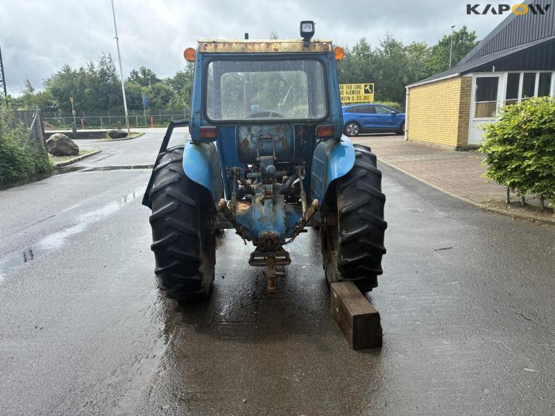 Ford 3000 tractor 5