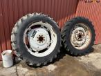 Ford wheels 13.6-38 2