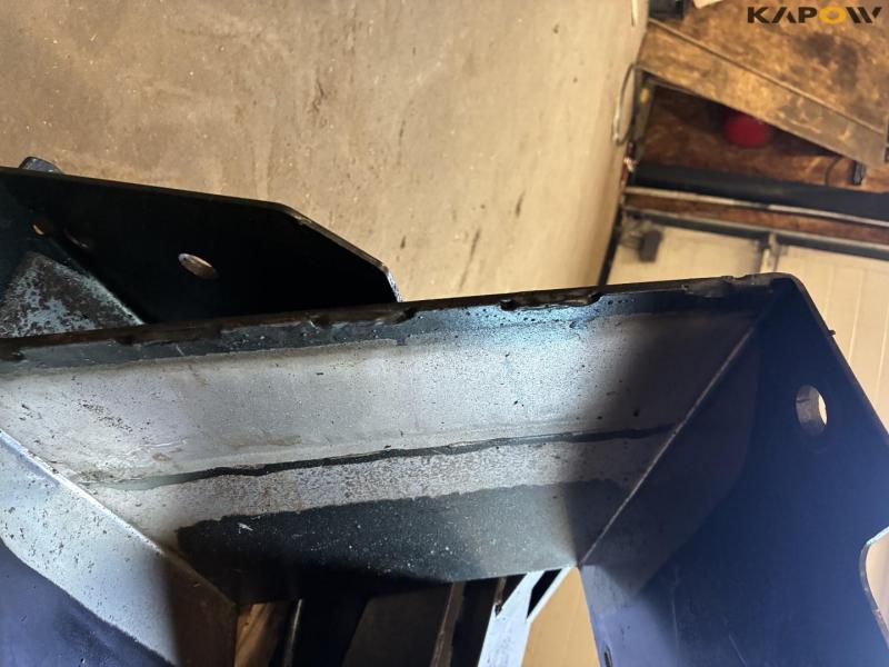 Extension spout for new Holland Fr. mower 6