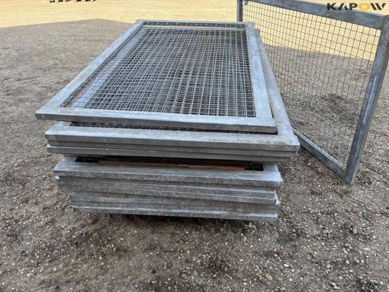 Galvanized gates 4