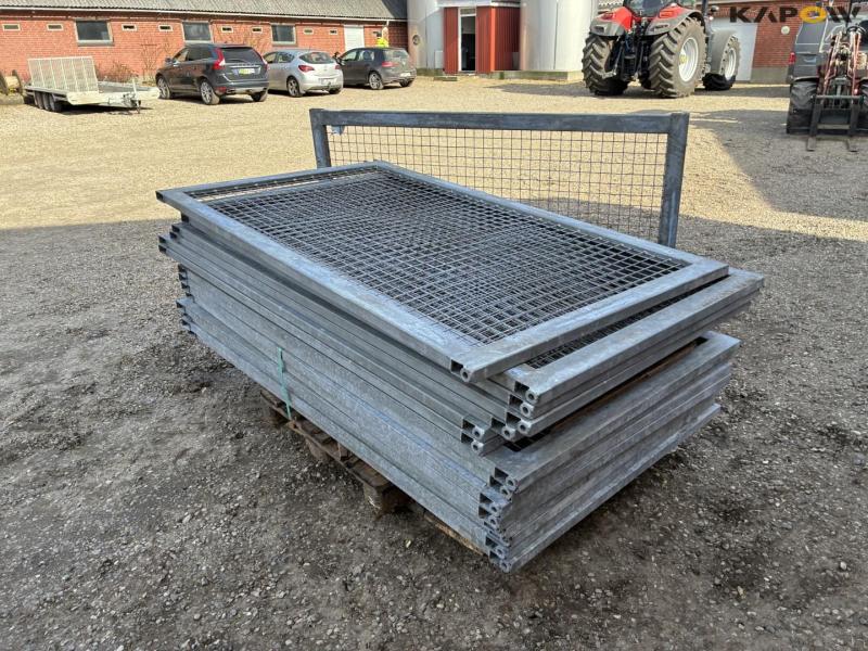 Galvanized gates 5