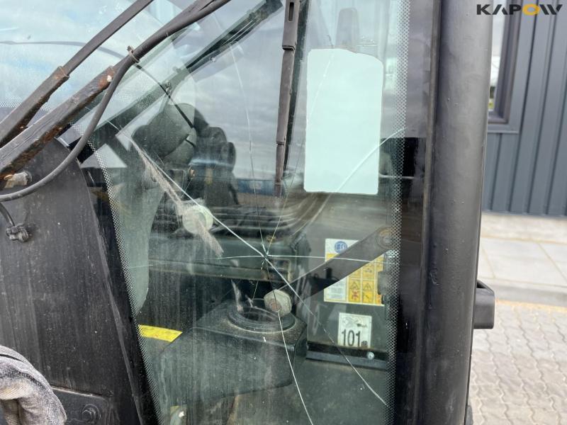 Giant V452T HD skid steer loader 13