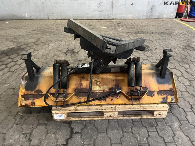 GMR FS 1700M rotating scraper blade 2