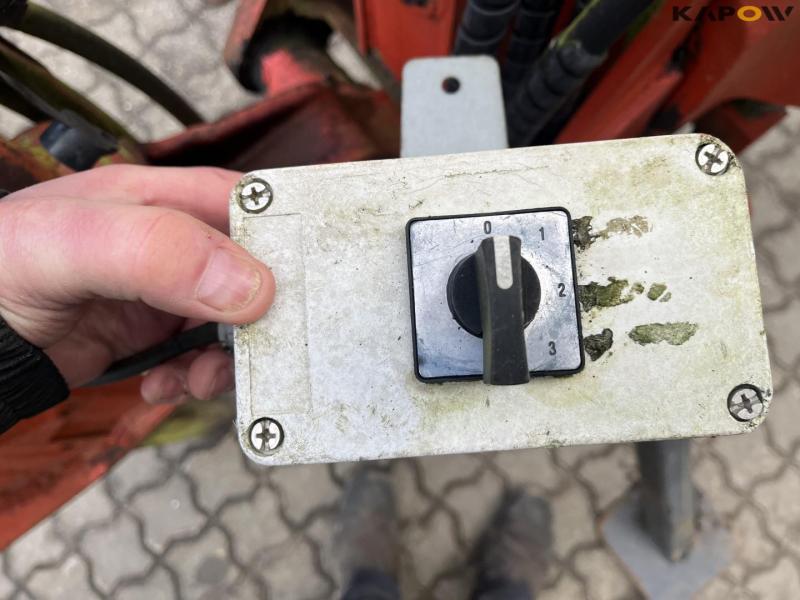 Gregoire-Besson 8 furrow reversible plough 10