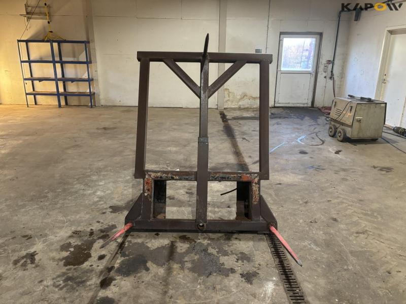 Straw spear with Euro hitch 2