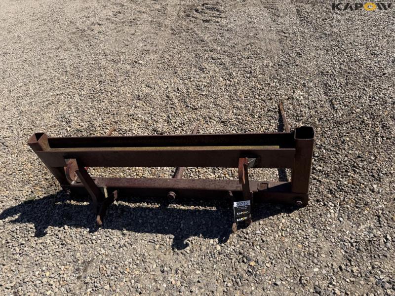 Straw spear with Euro hitch 7