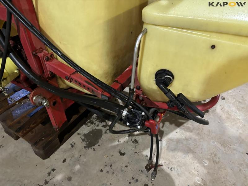 Hardi 1000L 12 meter sprayer 11