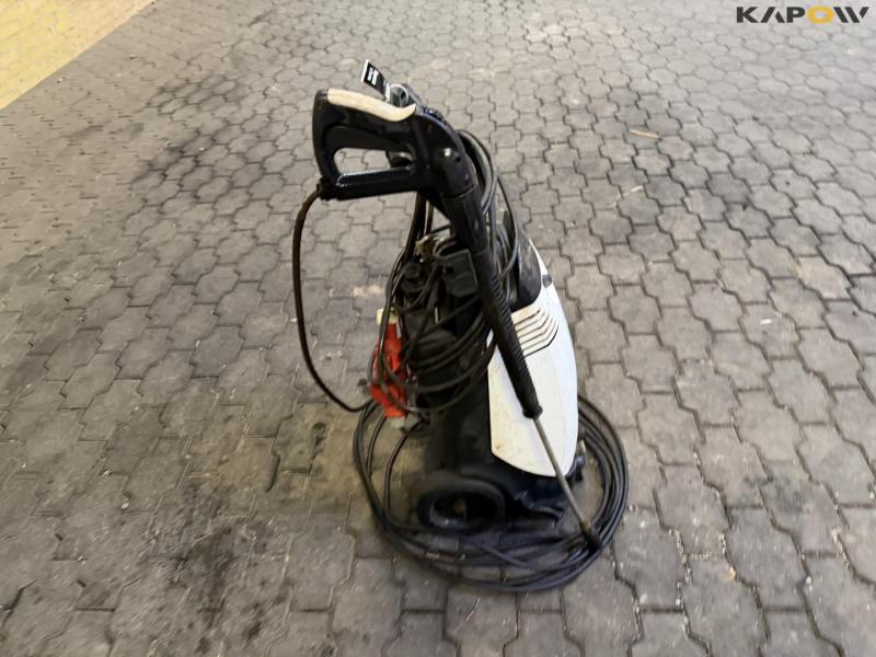 High-pressure cleaner 4