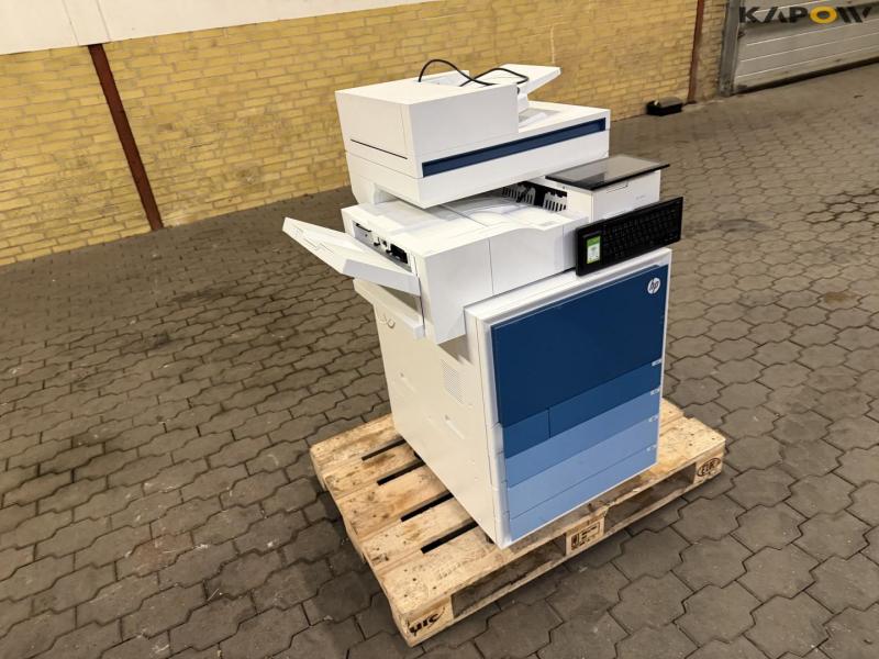 HP Color LaserJet Managed Flow MFP E87740z printer/copier 18