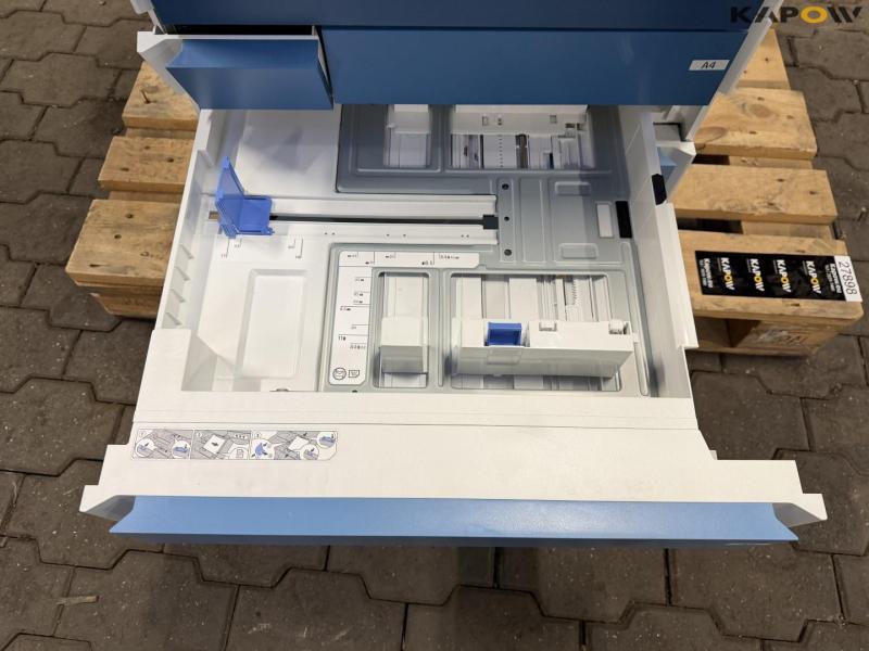 HP Color LaserJet Managed Flow MFP E87740z printer/copier 14