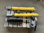 Hydraulic pistons and multi-coupling 1