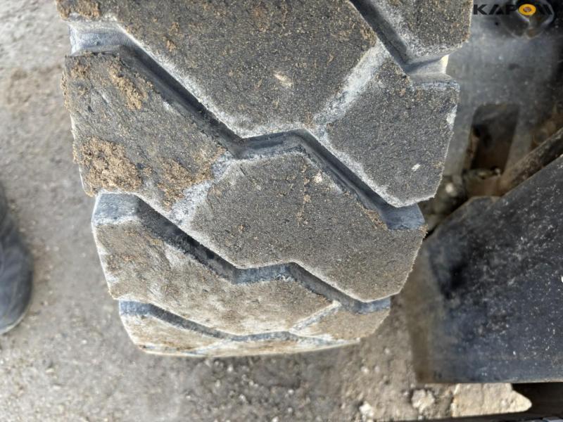 Hyster H3.0FT 3 ton forklift 27