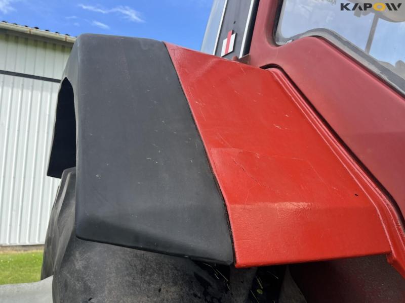 IH 1255 tractor with twin wheels 28