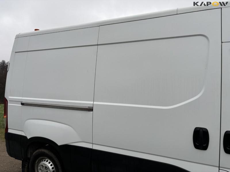 Iveco Daily 35-170 van 21