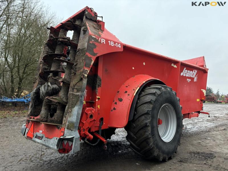 Jeantil EVR 18-14 fertilizer spreader 4
