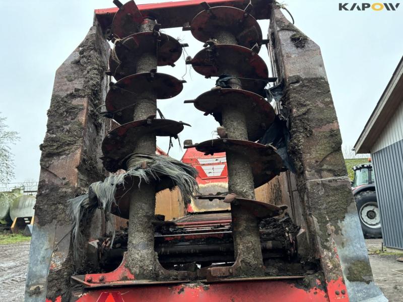 Jeantil EVR 18-14 fertilizer spreader 12