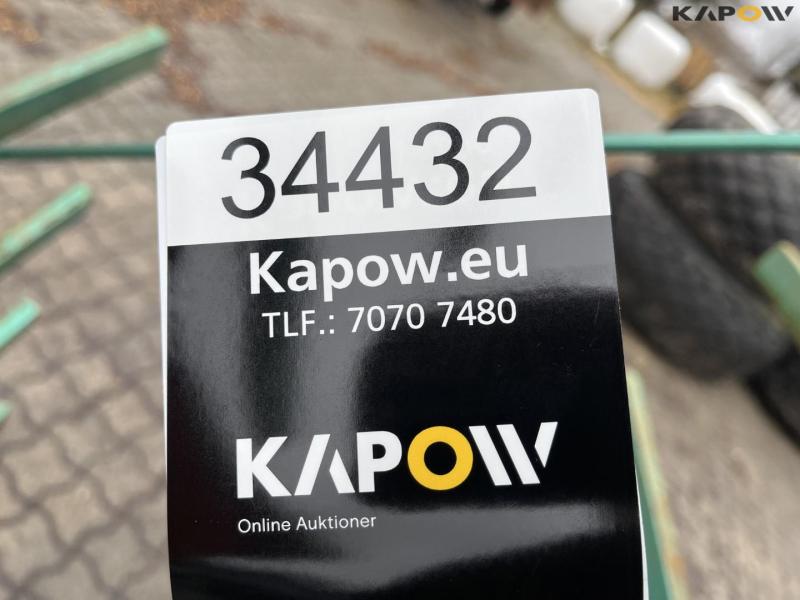 Iron shelf 6 meters 7