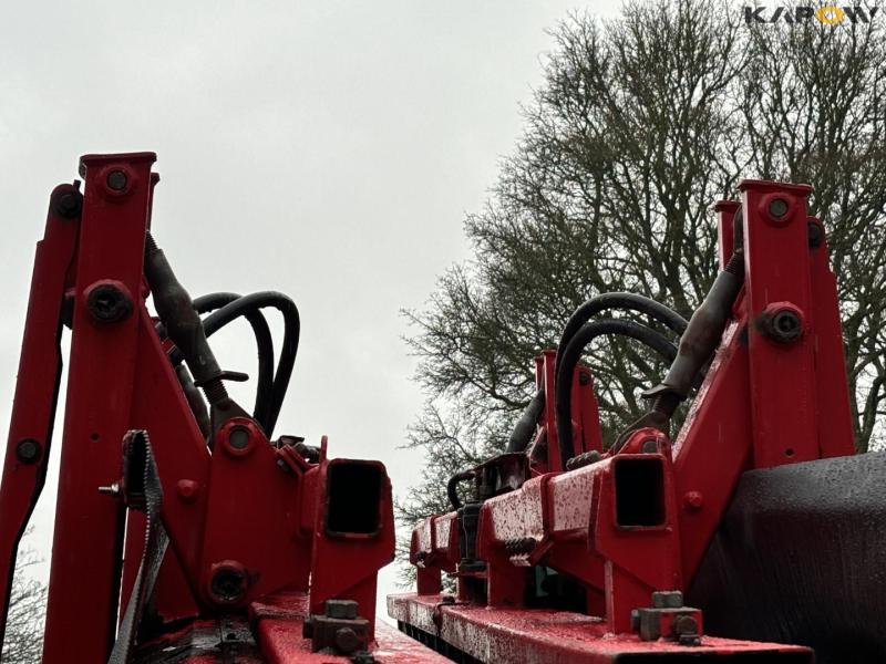 JF mower with belt and crimper 54