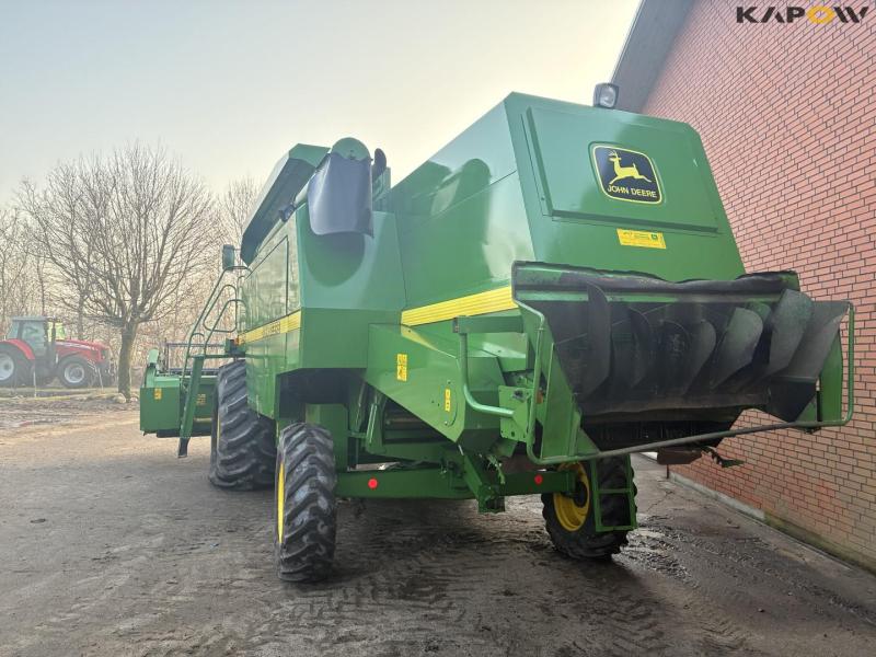 John Deere 2254 combine harvester 10