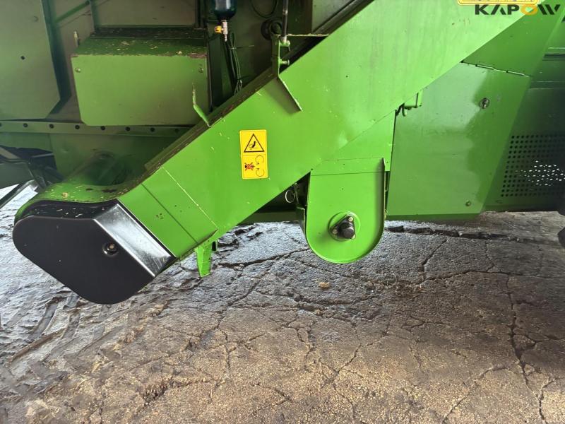 John Deere 2254 combine harvester 84