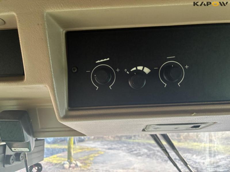 John Deere 2254 combine harvester 112