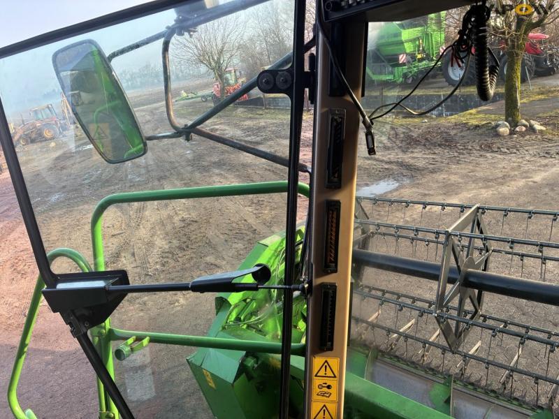 John Deere 2254 combine harvester 114