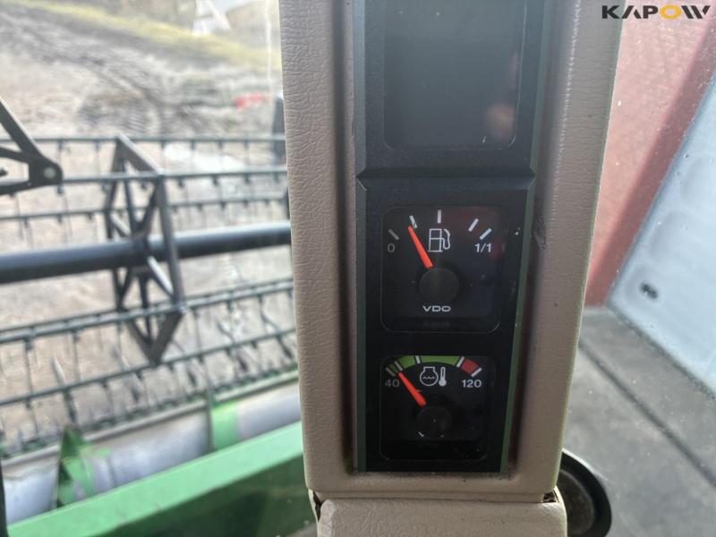 John Deere 2254 combine harvester 115