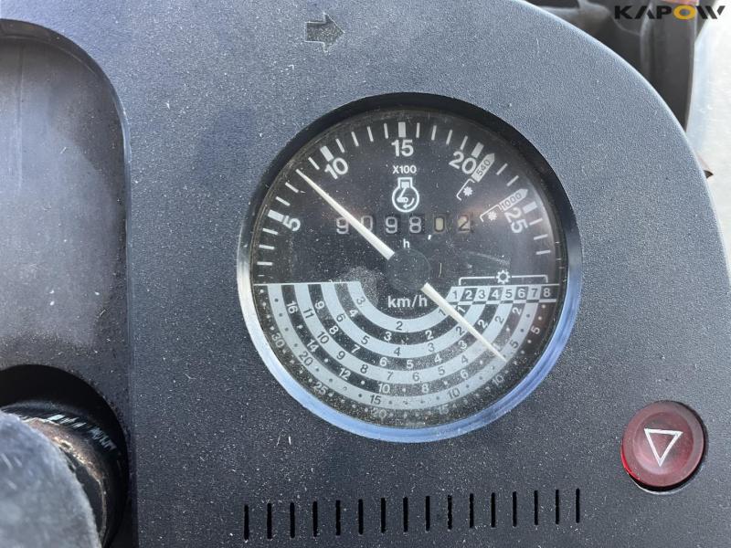 John Deere 3040 tractor 46