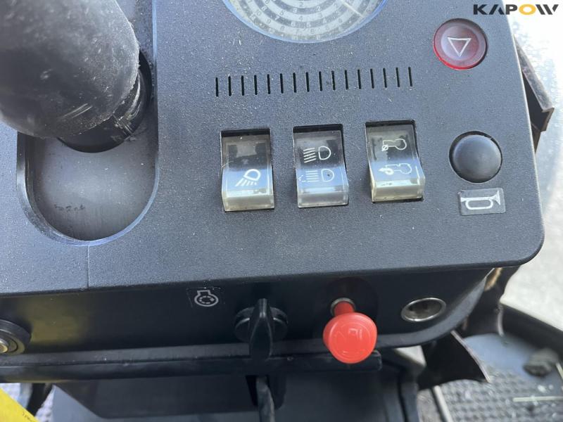 John Deere 3040 tractor 48