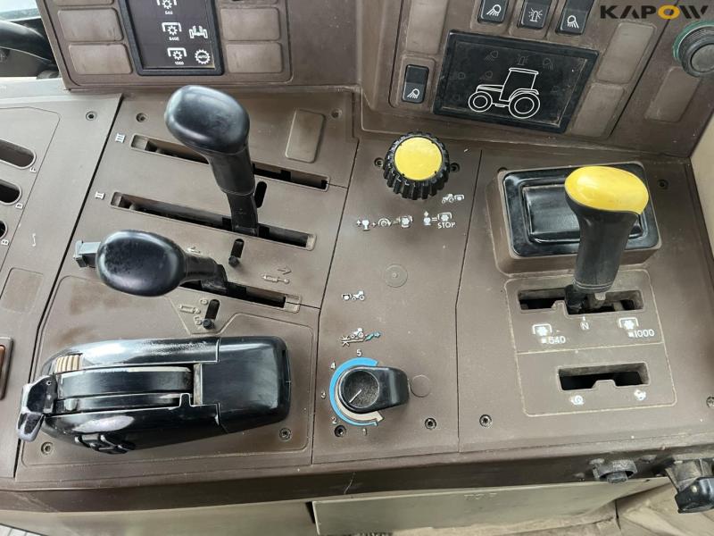 John Deere 6110 tractor 39