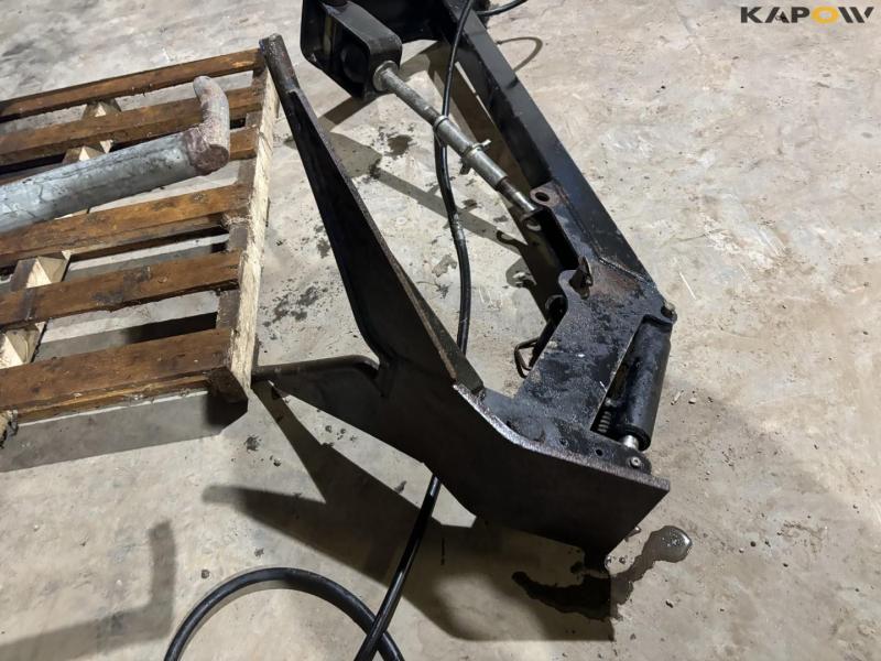 Silage packer roller with collecting arm 8