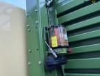 Krone Big Pack 4X4 baler with bale trailer 25