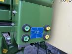 Krone Big Pack 4X4 baler with bale trailer 38