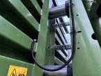 Krone Big Pack 4X4 baler with bale trailer 39