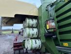 Krone Big Pack 4X4 baler with bale trailer 54