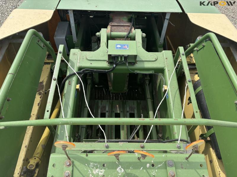 Krone BigPack 890 XC baler 95