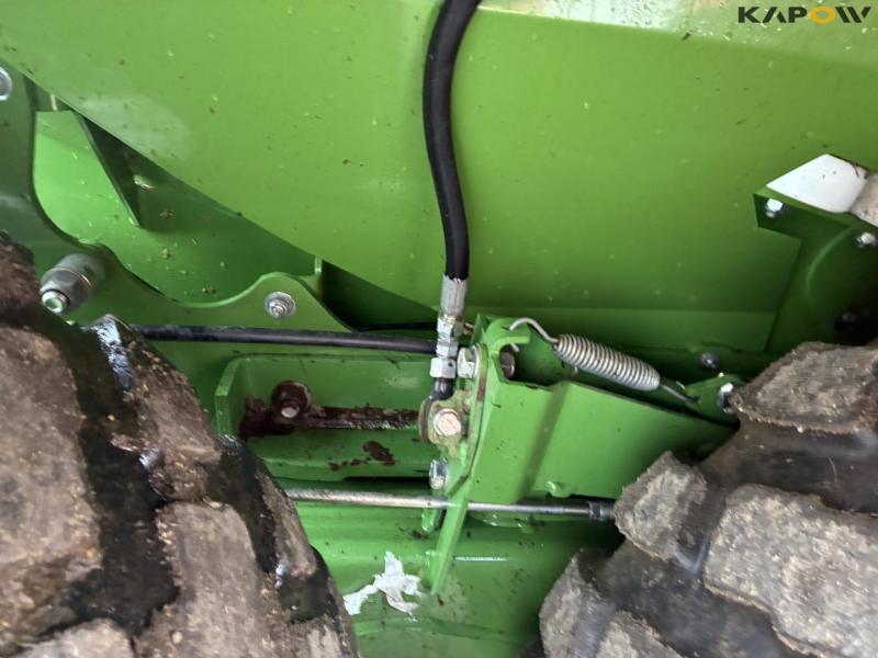 Krone Comprima CF155 XC Plus round baler 25