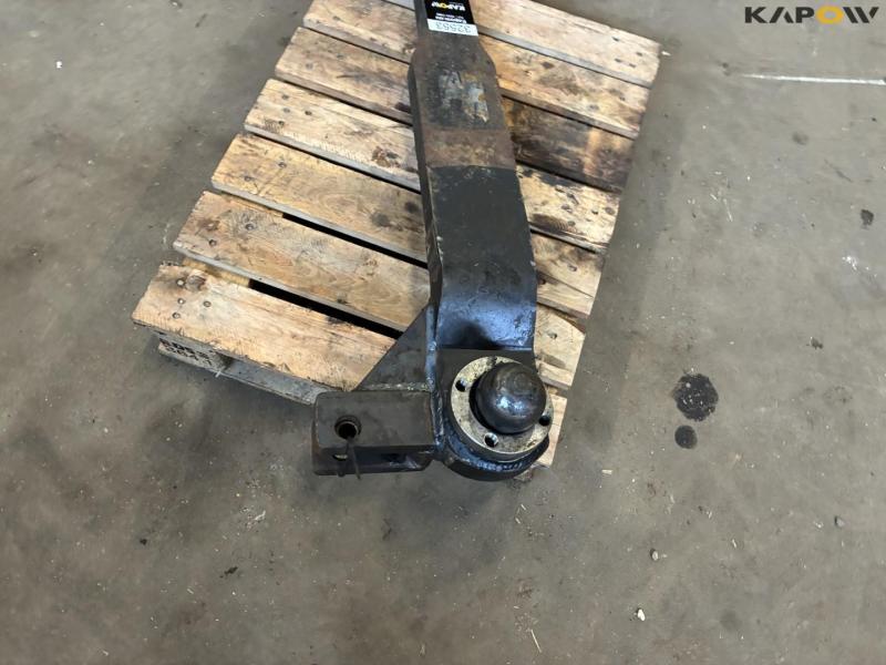 Ball hitch 3