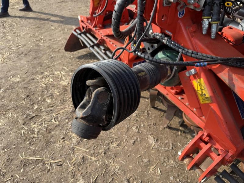 Kuhn 4030 power harrow seeding kit 24