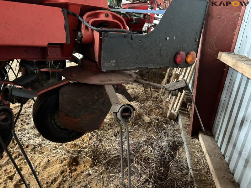 Kuhn GF 13012 DigiDrive tedder 30