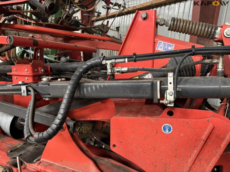 Kuhn GF 13012 DigiDrive tedder 39