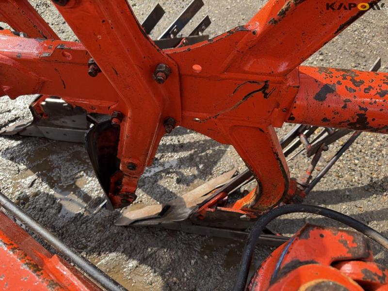 Kuhn Vari-Master 151 5 furrow plough 21