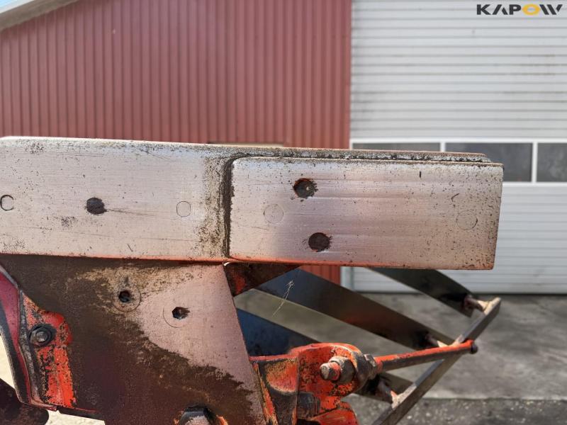 Kuhn Vari-Master 151 5 furrow plough 23