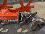Kuhn Vari-Master 151 5 furrow plough 49