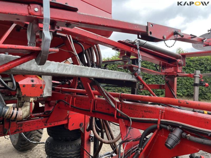 Kverneland Accord + Einböck Seed Machine + Snail 31