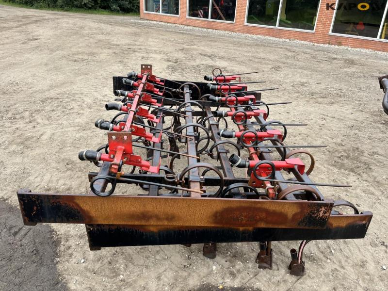 Kverneland Accord + Einböck Seed Machine + Snail 70