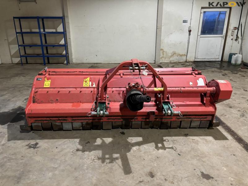 Kverneland FXJ 255 flail mower 2