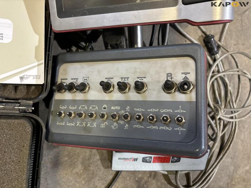 Kverneland IXtrack C60 sprayer 84