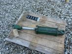 Kverneland turning head cylinder - new 3
